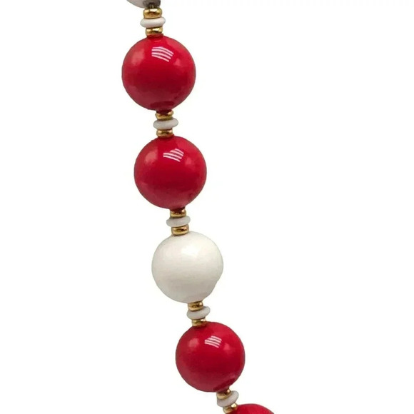 Monet Red White Acrylic Beaded Necklace Lobster Closure Vintage 17.5 in - Picture 2 of 5